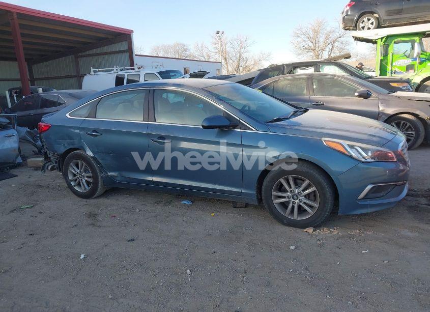Photo 13 of 2017 Hyundai Sonata SE (VIN 5NPE24AF8HH511982)