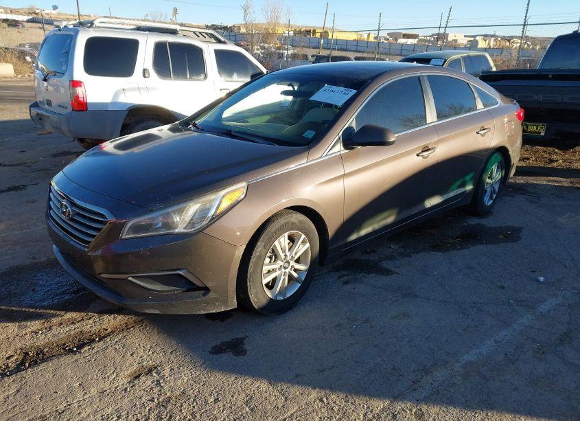 Photo 2 of 2017 Hyundai Sonata (VIN 5NPE24AF8HH515191)