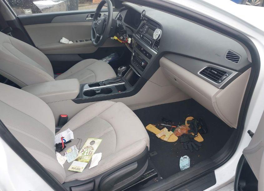 Photo 5 of 2017 Hyundai Sonata (VIN 5NPE24AF8HH521010)