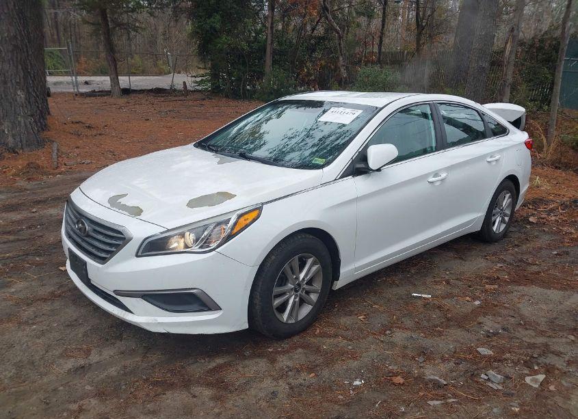 Photo 2 of 2017 Hyundai Sonata (VIN 5NPE24AF8HH536090)