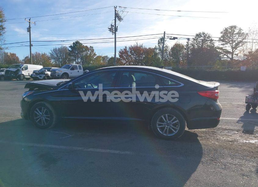 Photo 14 of 2017 Hyundai Sonata SE (VIN 5NPE24AF8HH563256)