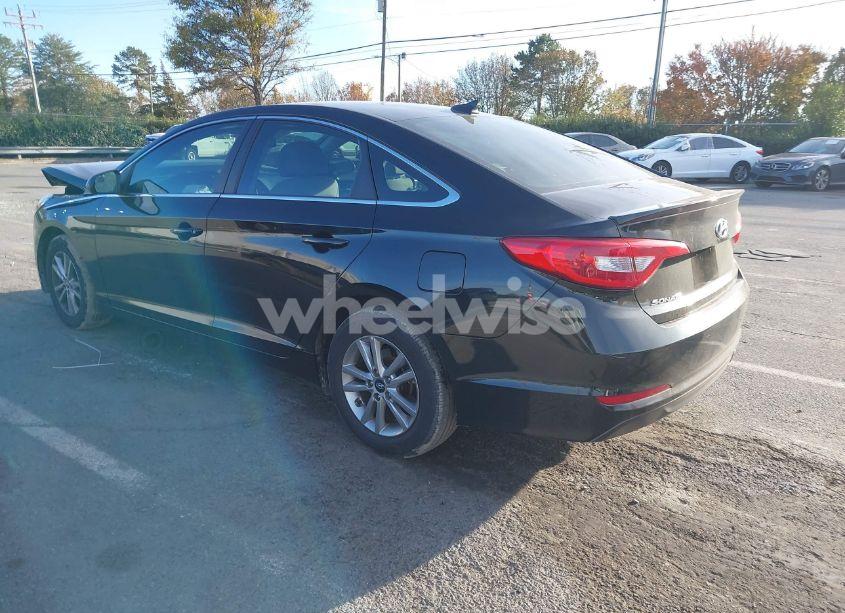 Photo 3 of 2017 Hyundai Sonata SE (VIN 5NPE24AF8HH563256)