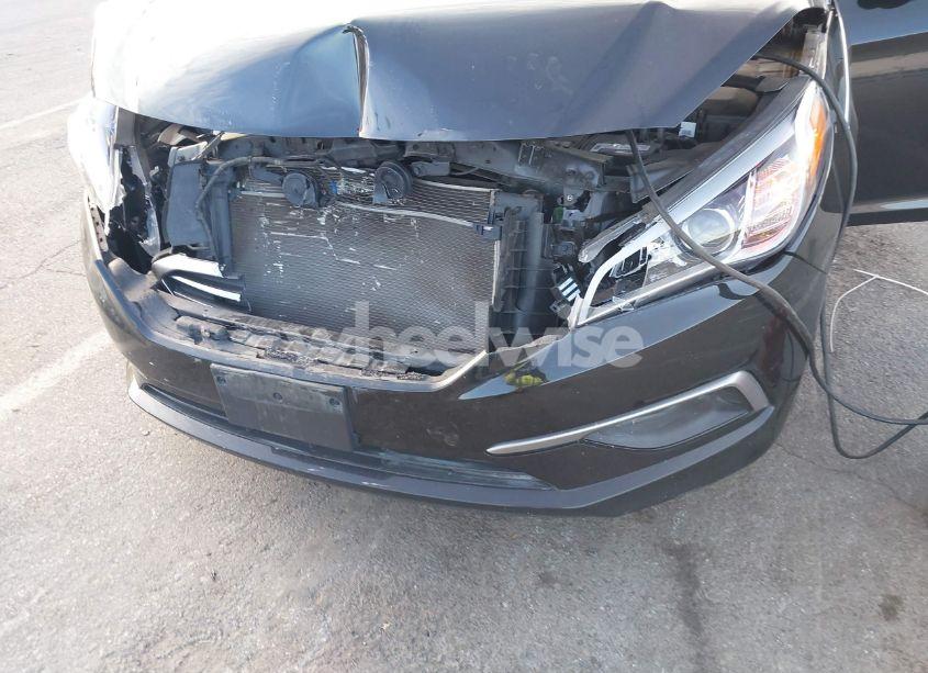 Photo 6 of 2017 Hyundai Sonata SE (VIN 5NPE24AF8HH563256)