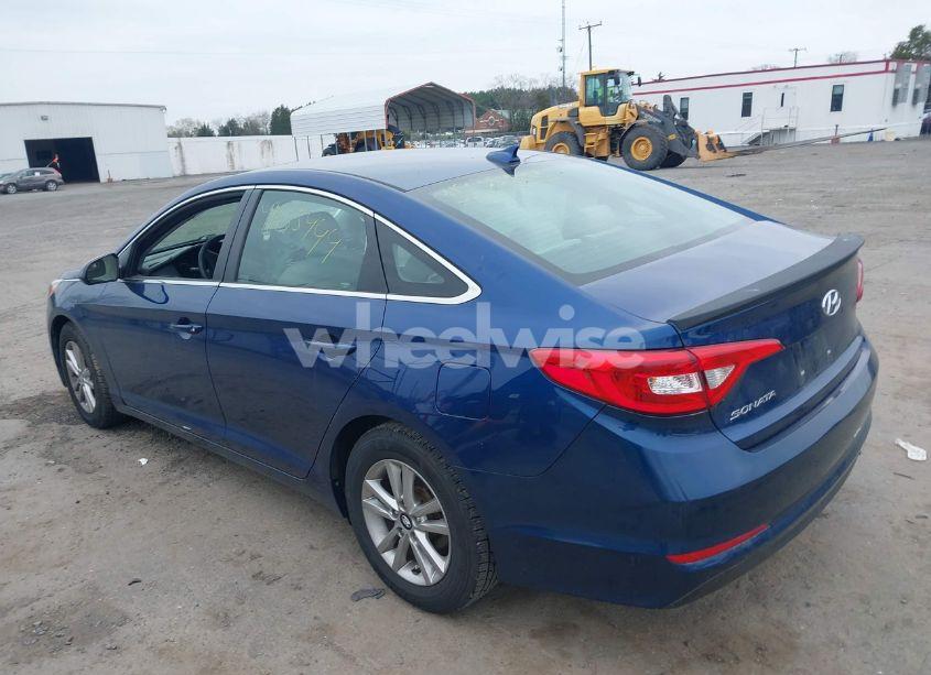 Photo 3 of 2017 Hyundai Sonata SE (VIN 5NPE24AF8HH566805)