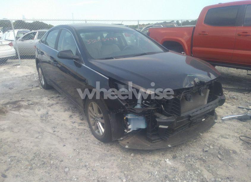 2017 Hyundai Sonata SE (VIN 5NPE24AF8HH568439) main photo