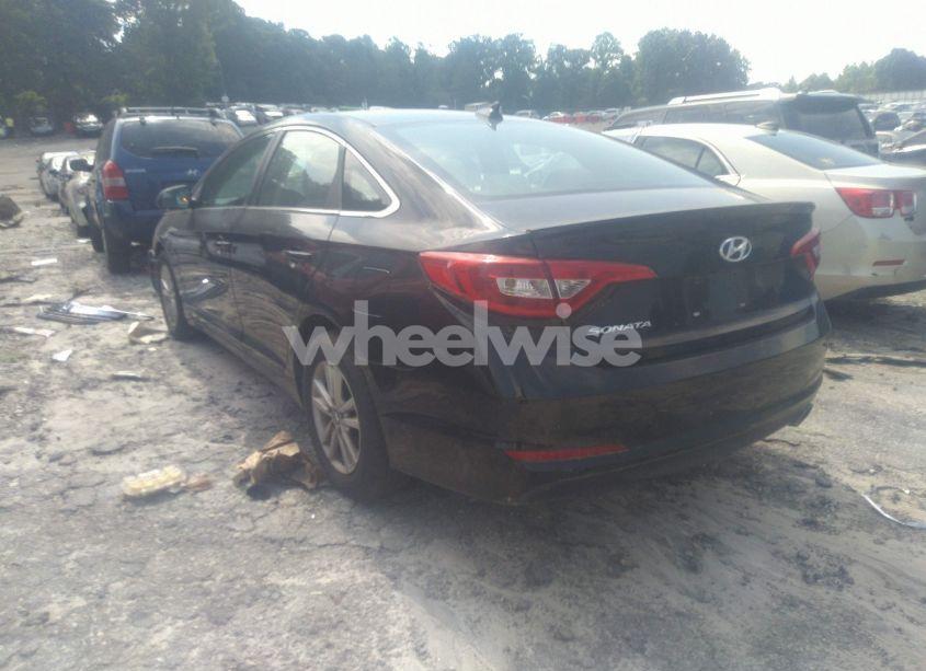 Photo 3 of 2017 Hyundai Sonata SE (VIN 5NPE24AF8HH568439)