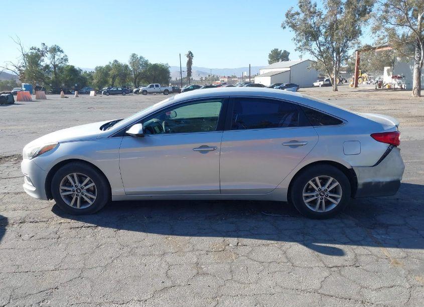 Photo 13 of 2017 Hyundai Sonata SE (VIN 5NPE24AF8HH574533)