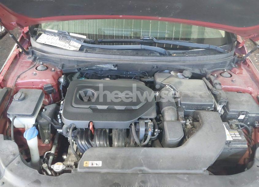 Photo 10 of 2017 Hyundai Sonata SE (VIN 5NPE24AF8HH581742)