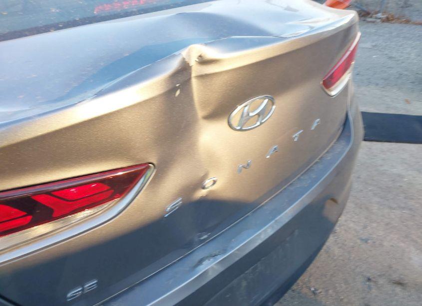 Photo 17 of 2018 Hyundai Sonata SE (VIN 5NPE24AF8JH614969)