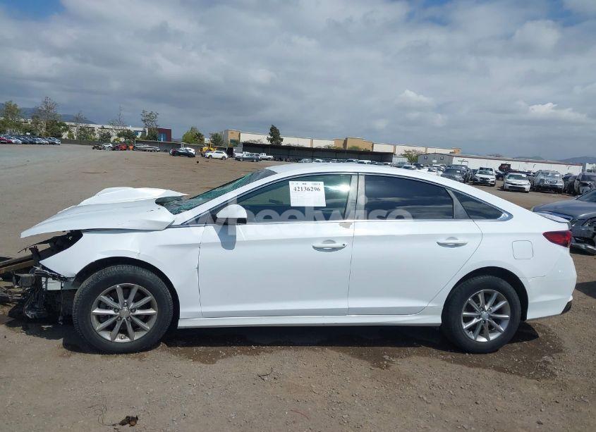 Photo 14 of 2018 Hyundai Sonata SE (VIN 5NPE24AF8JH658812)