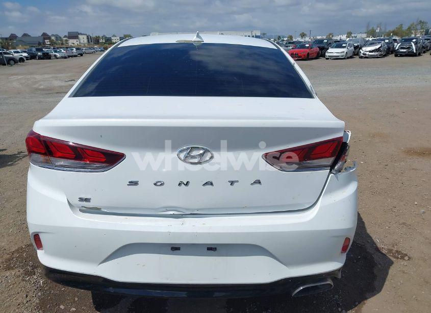 Photo 16 of 2018 Hyundai Sonata SE (VIN 5NPE24AF8JH658812)