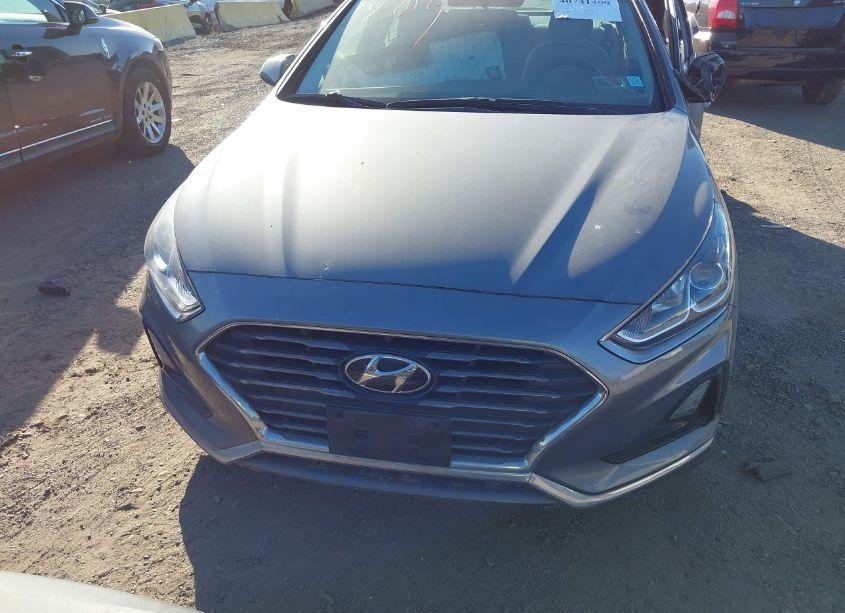 Photo 12 of 2018 Hyundai Sonata SE (VIN 5NPE24AF8JH674010)