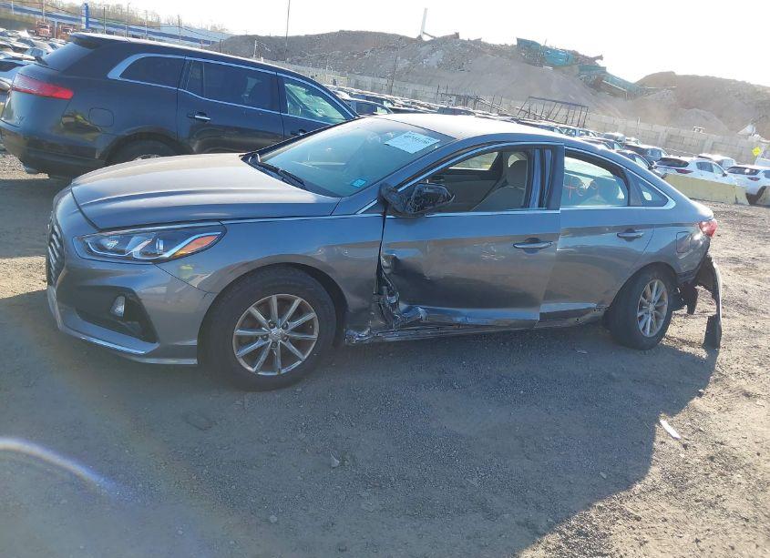 Photo 21 of 2018 Hyundai Sonata SE (VIN 5NPE24AF8JH674010)