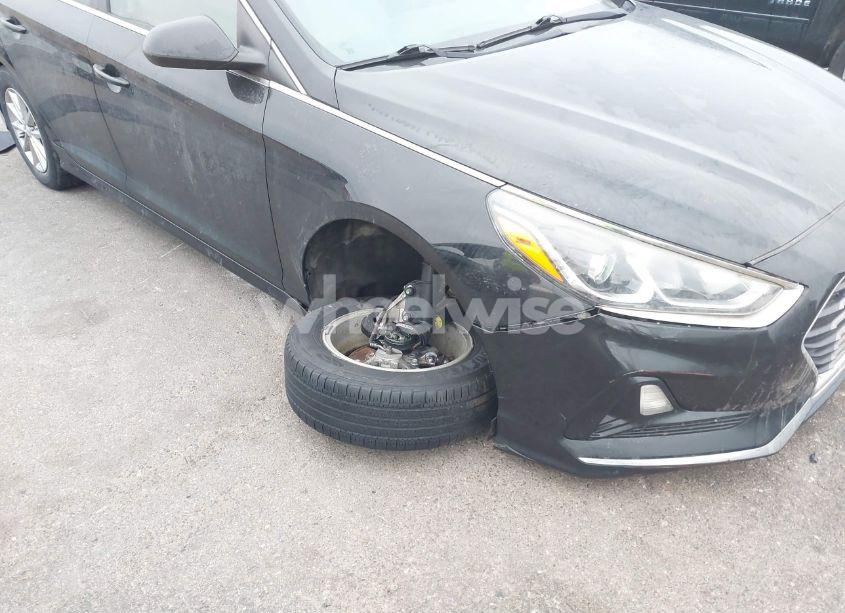 Photo 6 of 2018 Hyundai Sonata SE (VIN 5NPE24AF8JH699022)