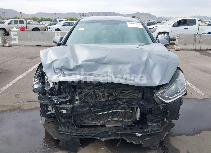 Photo 13 of 2018 Hyundai Sonata SE (VIN 5NPE24AF8JH700427)