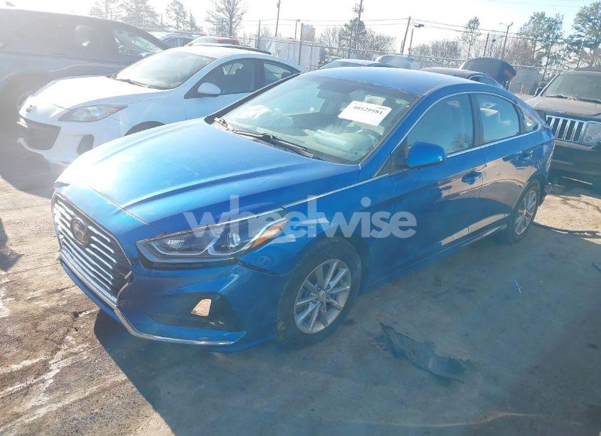 Photo 2 of 2018 Hyundai Sonata SE (VIN 5NPE24AF8JH721973)