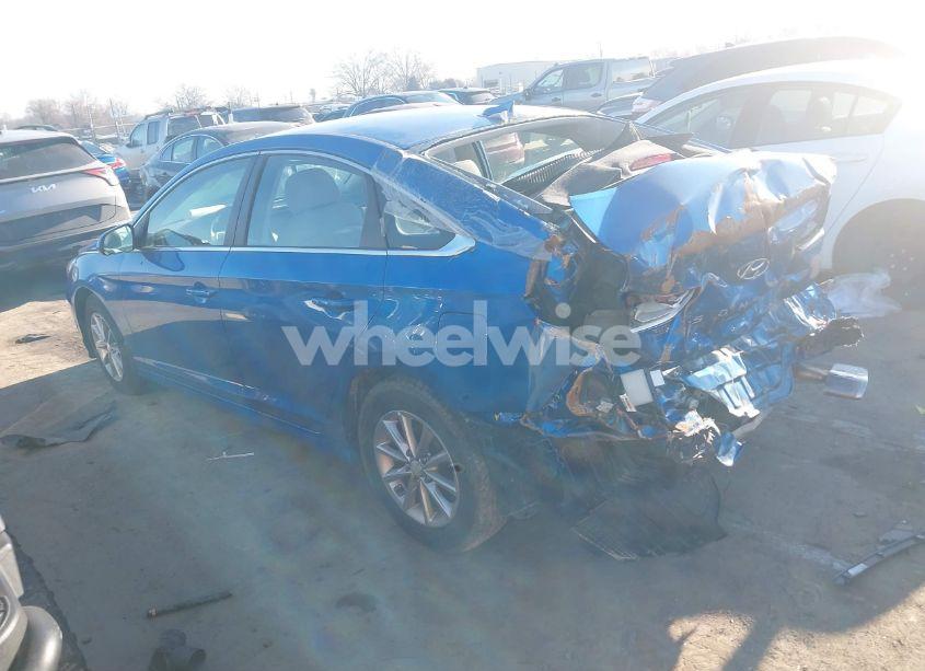 Photo 3 of 2018 Hyundai Sonata SE (VIN 5NPE24AF8JH721973)