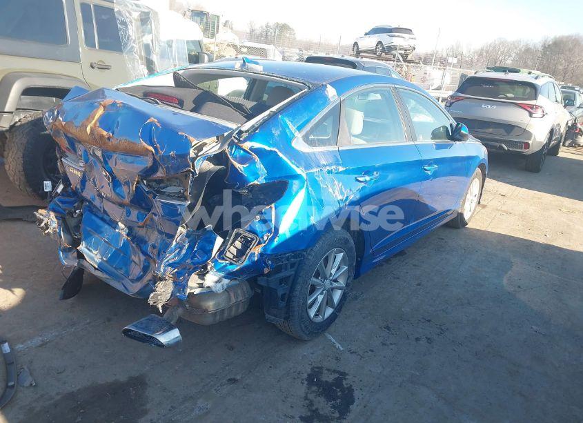 Photo 4 of 2018 Hyundai Sonata SE (VIN 5NPE24AF8JH721973)