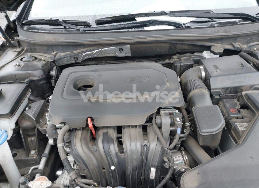 Photo 10 of 2019 Hyundai Sonata SE (VIN 5NPE24AF8KH735664)