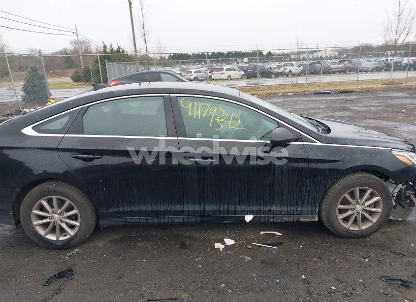 Photo 13 of 2019 Hyundai Sonata SE (VIN 5NPE24AF8KH735664)