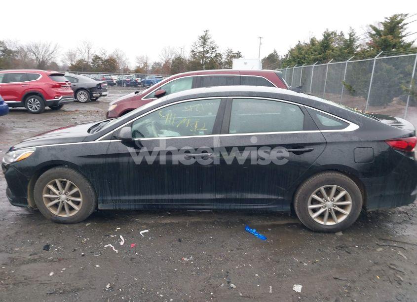Photo 14 of 2019 Hyundai Sonata SE (VIN 5NPE24AF8KH735664)