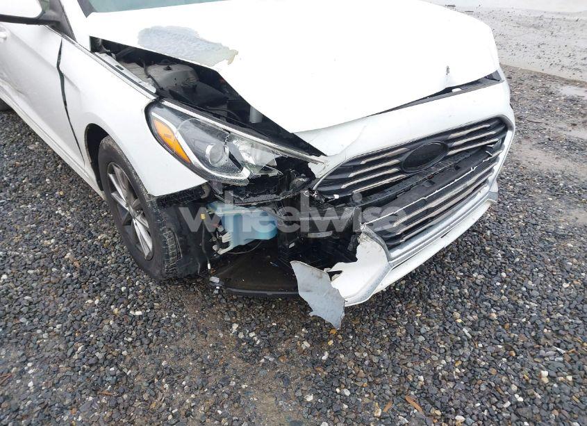 Photo 6 of 2019 Hyundai Sonata SE (VIN 5NPE24AF8KH741173)