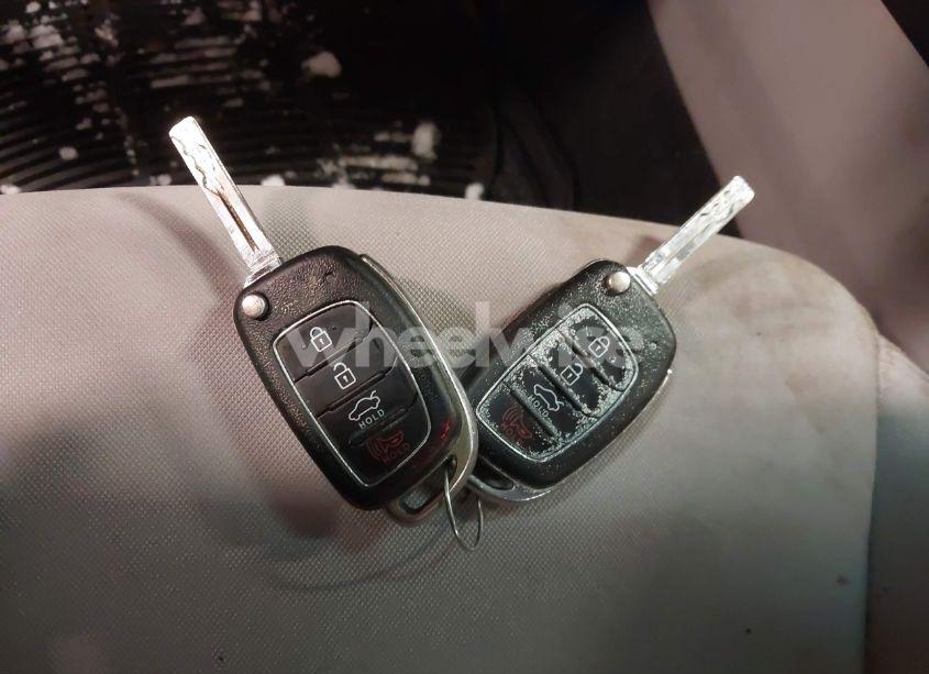 Photo 11 of 2019 Hyundai Sonata SE (VIN 5NPE24AF8KH745000)