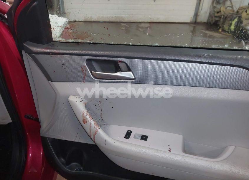 Photo 21 of 2019 Hyundai Sonata SE (VIN 5NPE24AF8KH745000)