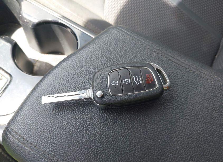 Photo 11 of 2019 Hyundai Sonata SE (VIN 5NPE24AF8KH757129)