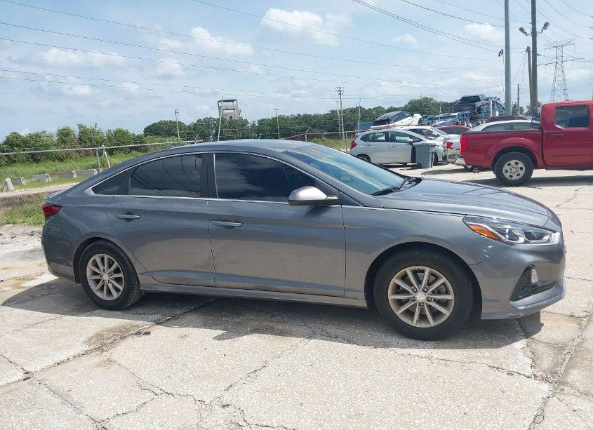 Photo 13 of 2019 Hyundai Sonata SE (VIN 5NPE24AF8KH757129)