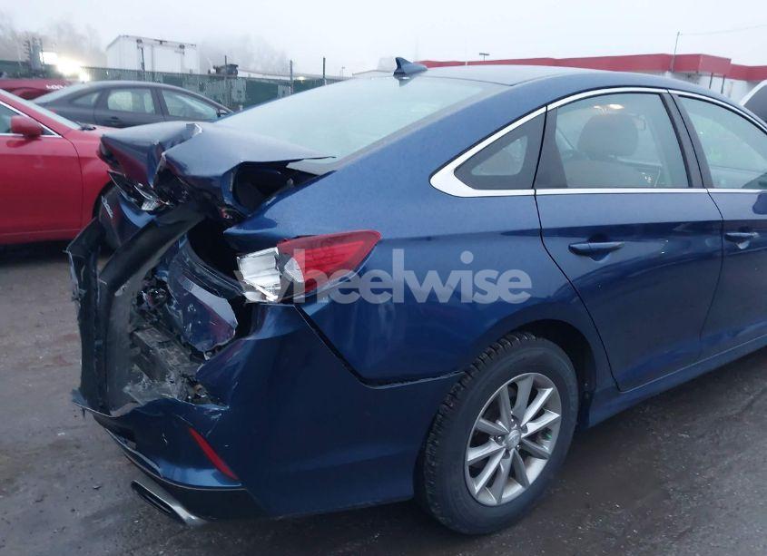 Photo 17 of 2019 Hyundai Sonata SE (VIN 5NPE24AF8KH771290)