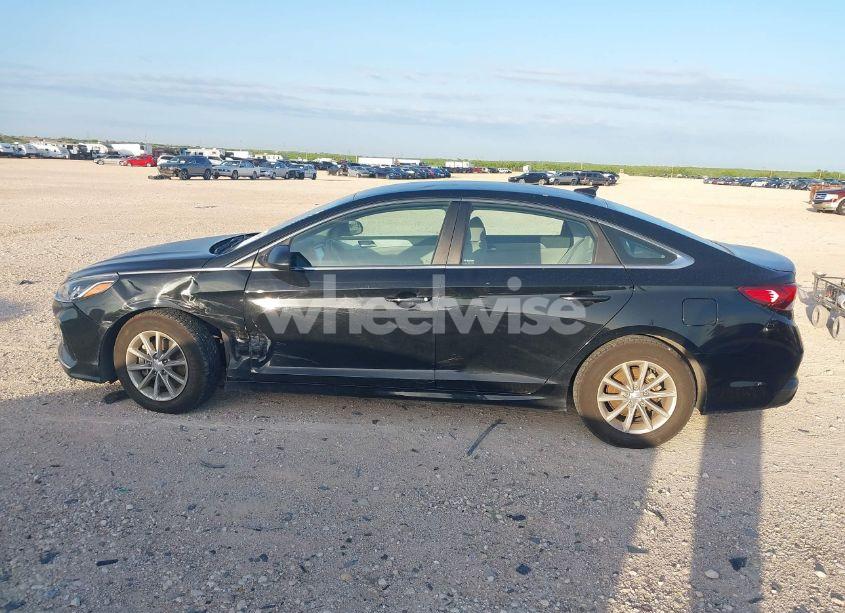 Photo 14 of 2019 Hyundai Sonata SE (VIN 5NPE24AF8KH777929)