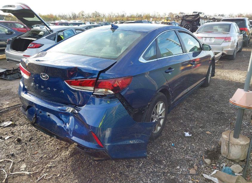 Photo 4 of 2019 Hyundai Sonata SE (VIN 5NPE24AF8KH779731)