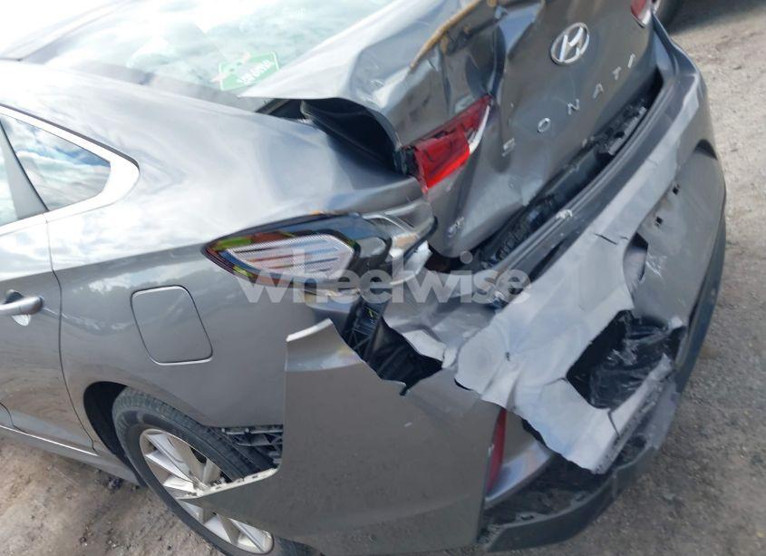 Photo 12 of 2019 Hyundai Sonata SE (VIN 5NPE24AF8KH800304)
