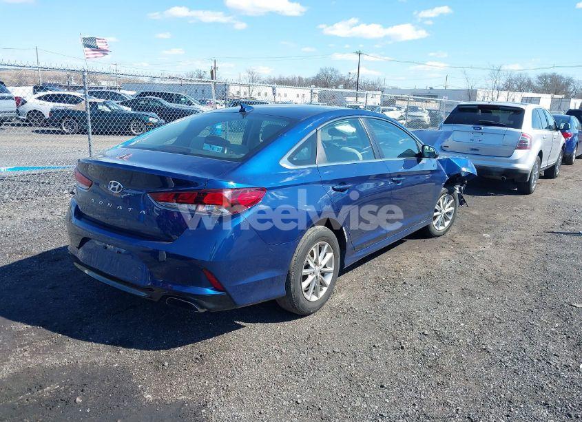 Photo 4 of 2019 Hyundai Sonata SE (VIN 5NPE24AF8KH802859)