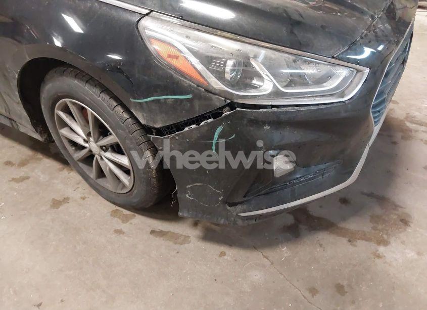 Photo 6 of 2019 Hyundai Sonata SE (VIN 5NPE24AF8KH808001)