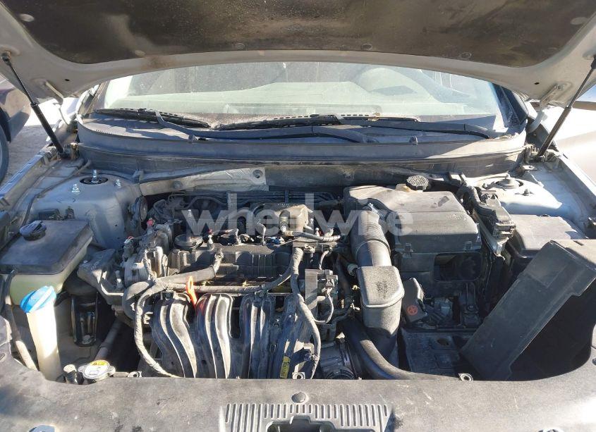 Photo 10 of 2015 Hyundai Sonata SE (VIN 5NPE24AF9FH037232)