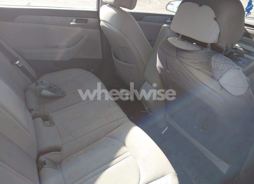 Photo 8 of 2015 Hyundai Sonata SE (VIN 5NPE24AF9FH037232)