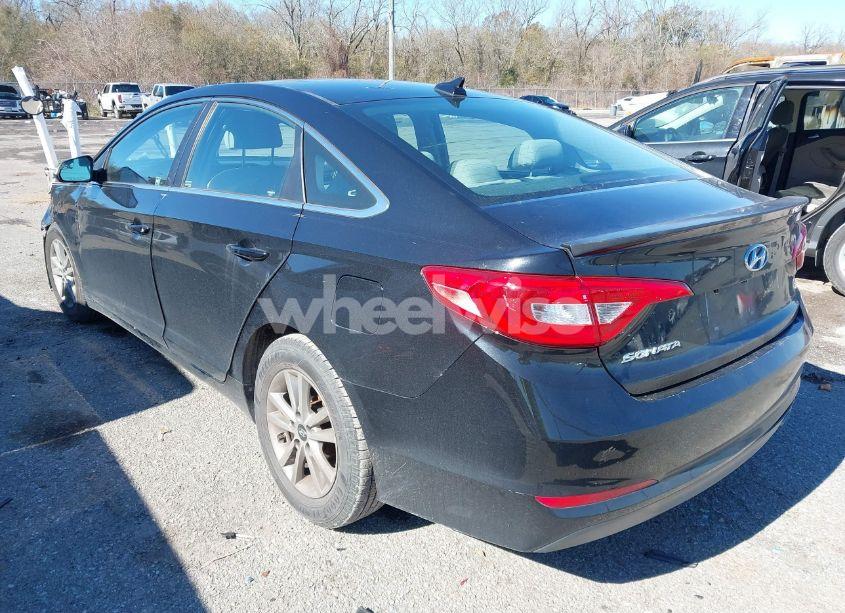 Photo 3 of 2015 Hyundai Sonata SE (VIN 5NPE24AF9FH039515)