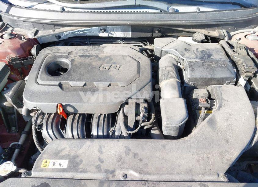 Photo 10 of 2015 Hyundai Sonata SE (VIN 5NPE24AF9FH122152)