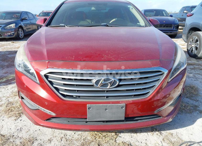 Photo 6 of 2015 Hyundai Sonata SE (VIN 5NPE24AF9FH122152)