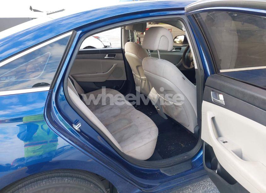 Photo 8 of 2015 Hyundai Sonata SE (VIN 5NPE24AF9FH146757)