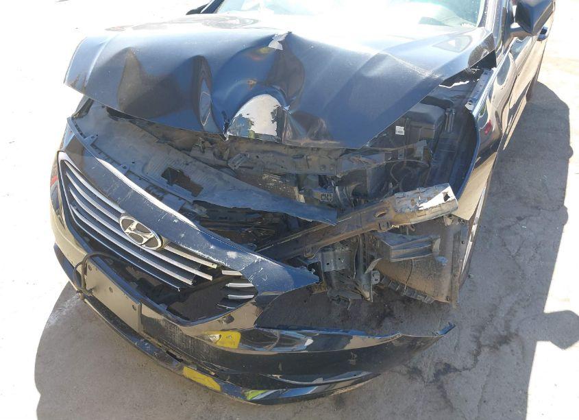 Photo 12 of 2015 Hyundai Sonata SE (VIN 5NPE24AF9FH173151)