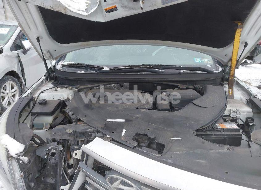 Photo 10 of 2015 Hyundai Sonata SE (VIN 5NPE24AF9FH174655)