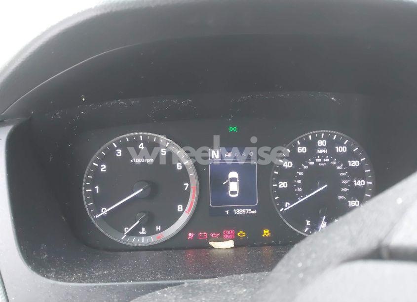 Photo 7 of 2015 Hyundai Sonata SE (VIN 5NPE24AF9FH174655)