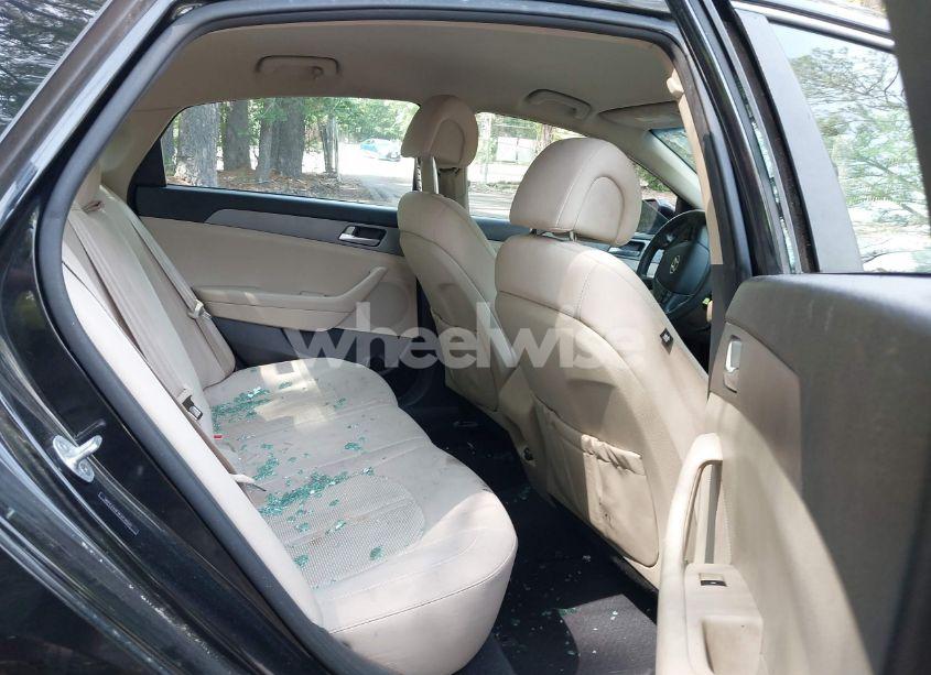 Photo 8 of 2015 Hyundai Sonata SE (VIN 5NPE24AF9FH176521)