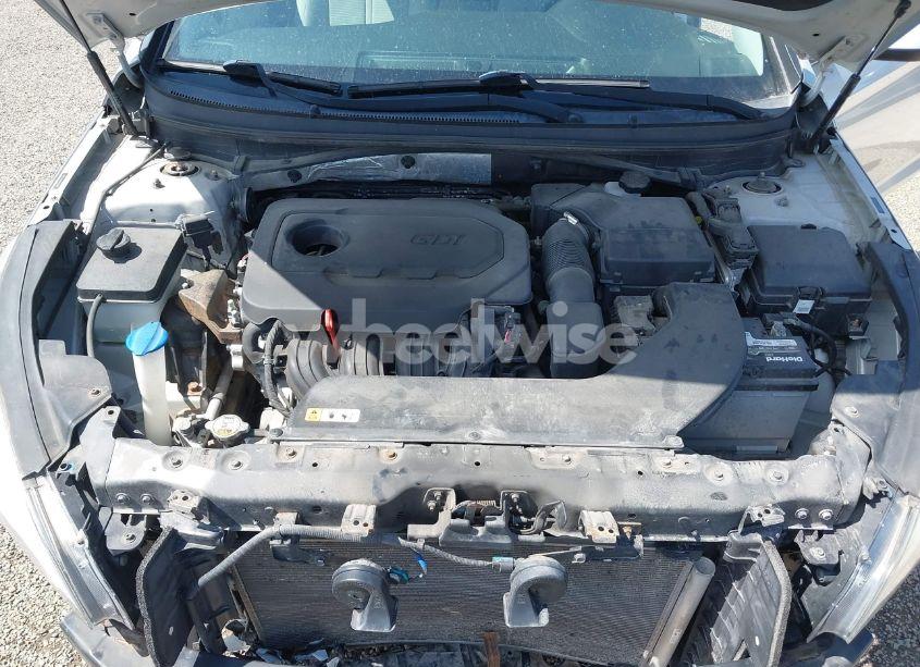 Photo 10 of 2015 Hyundai Sonata SE (VIN 5NPE24AF9FH184084)