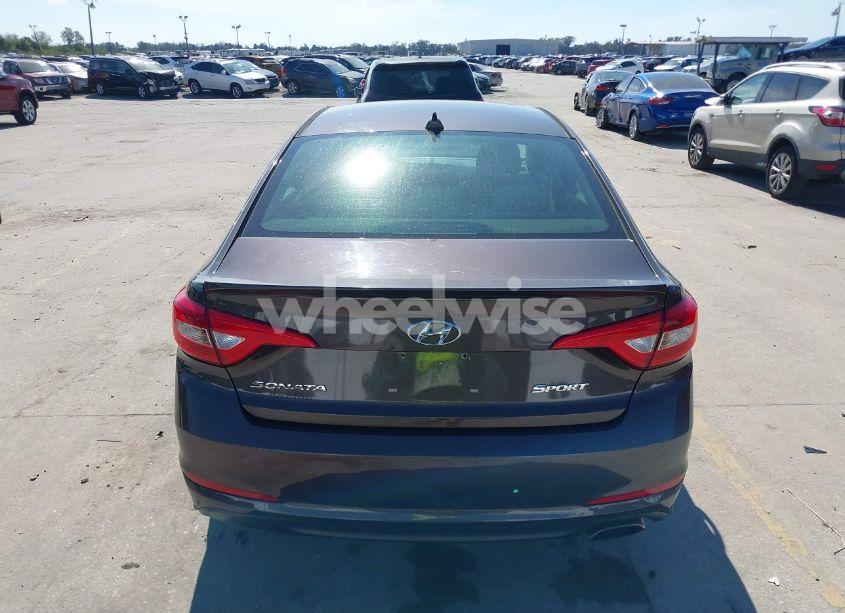 Photo 16 of 2015 Hyundai Sonata SE (VIN 5NPE24AF9FH186868)