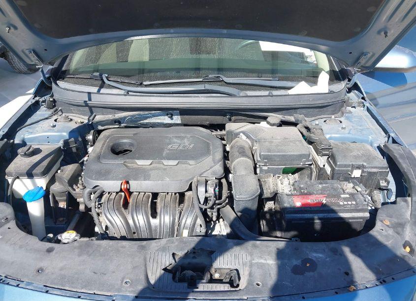 Photo 10 of 2015 Hyundai Sonata SE (VIN 5NPE24AF9FH203698)