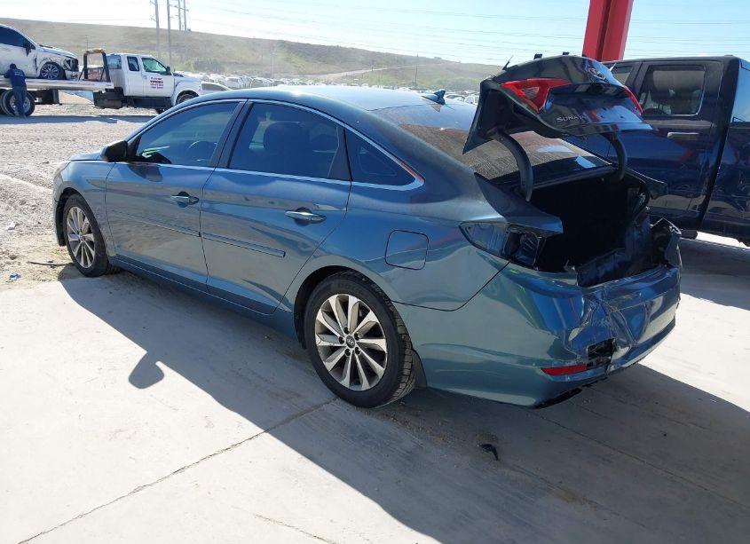 Photo 3 of 2015 Hyundai Sonata SE (VIN 5NPE24AF9FH203698)